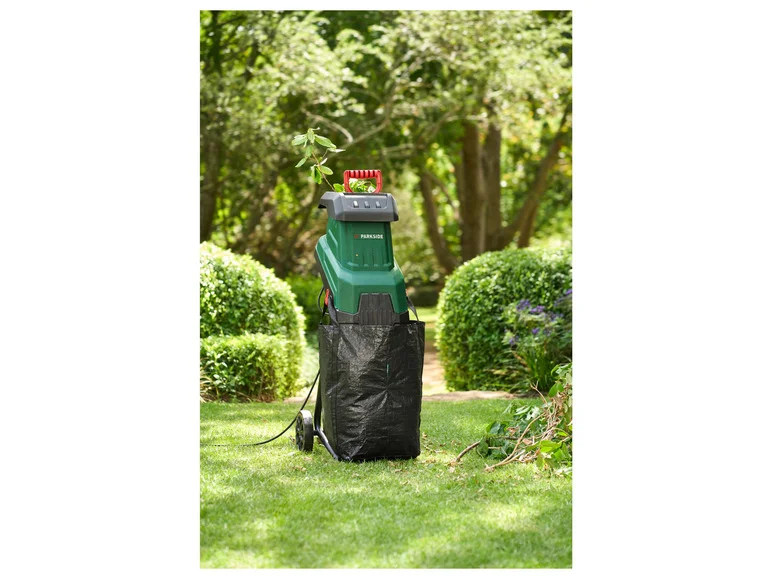 PARKSIDE® Broyeur de végétaux à lames PMH 2400 C3. 2400 W